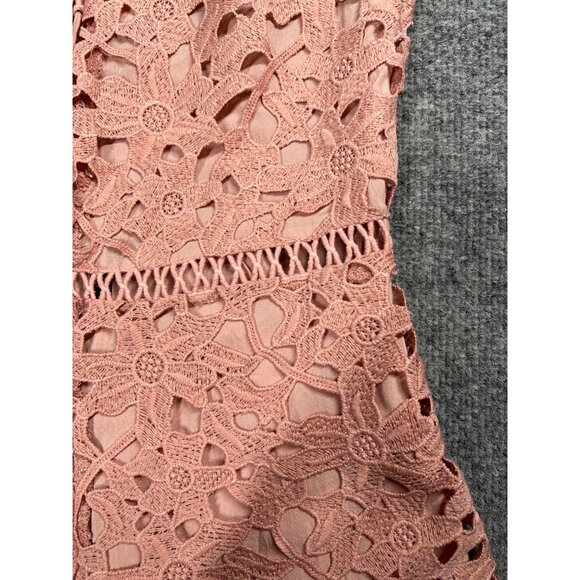 Kendall & Kylie Lace Romper In Blush Pink Size S - Picture 4 of 6